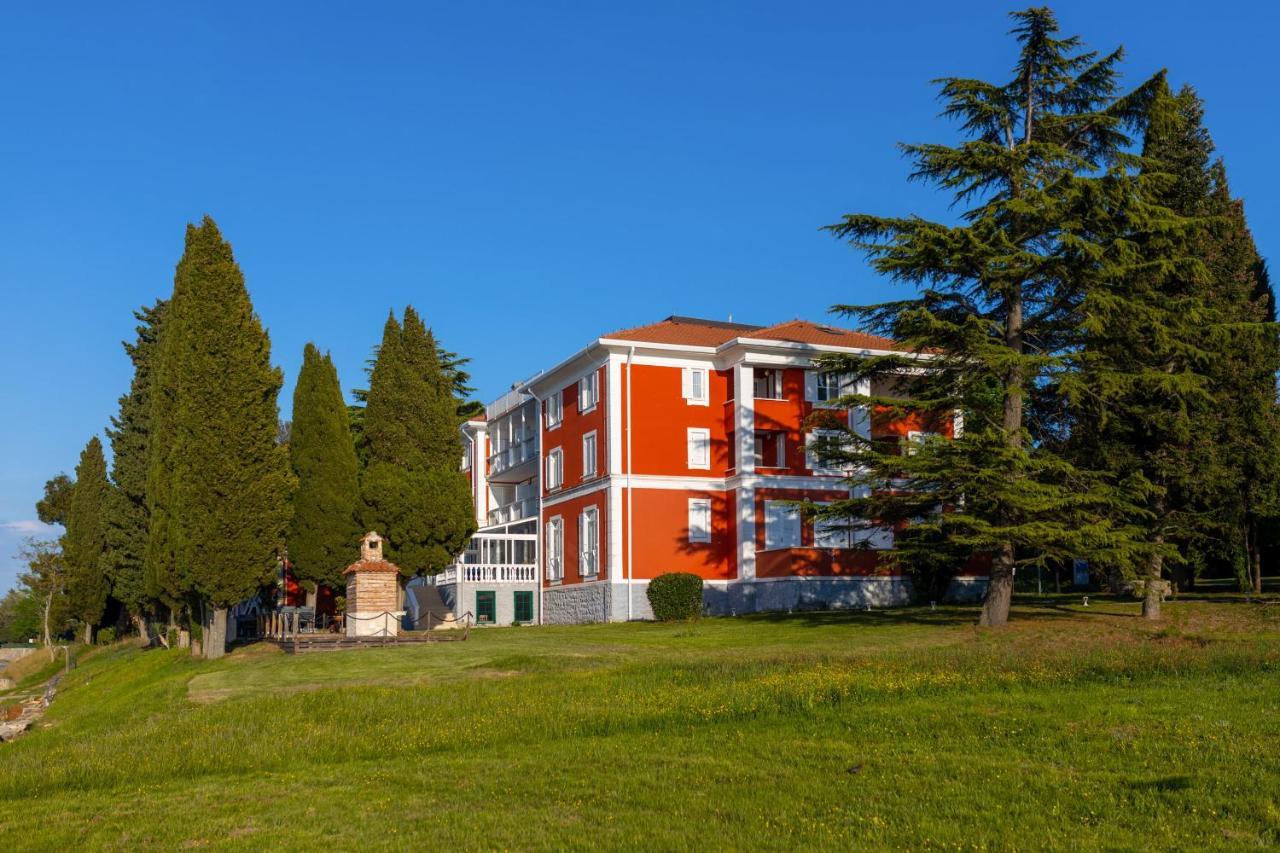 Villa Valdepian Apartments Savudrija Exteriör bild